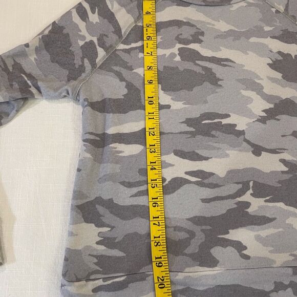Beyond Yoga gray camo camouflage soft‎ long sleeve top size small - Picture 13 of 15